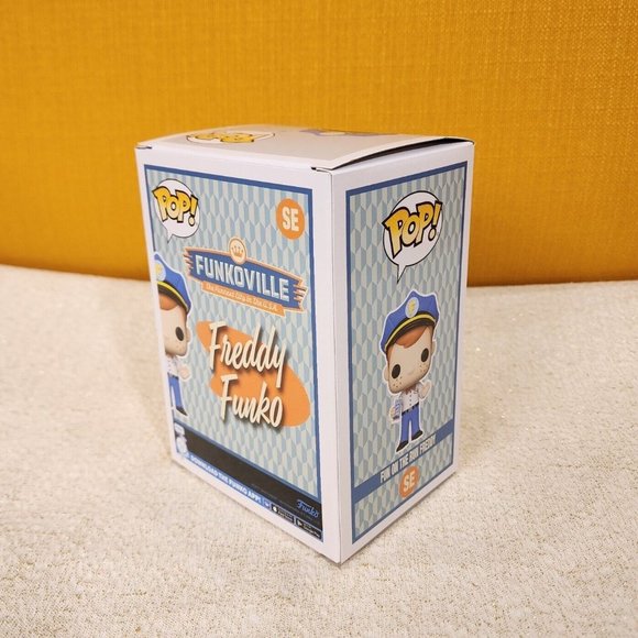 Funko Pop FUN ON THE RUN FREDDY SE SDCC 2023 Exclusive LE Vinyl Figure NEW - Picture 5 of 10